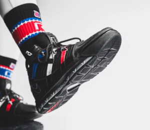 Alternative view of Giày Nike LeBron 3 'Black University Red' DO9354-001