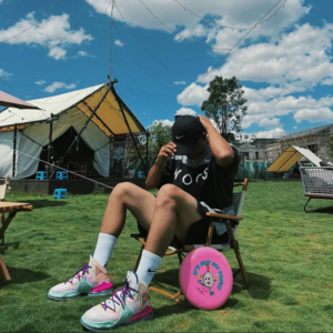 Alternative view of Giày Nike LeBron 19 Valentine's Day DH8460-900