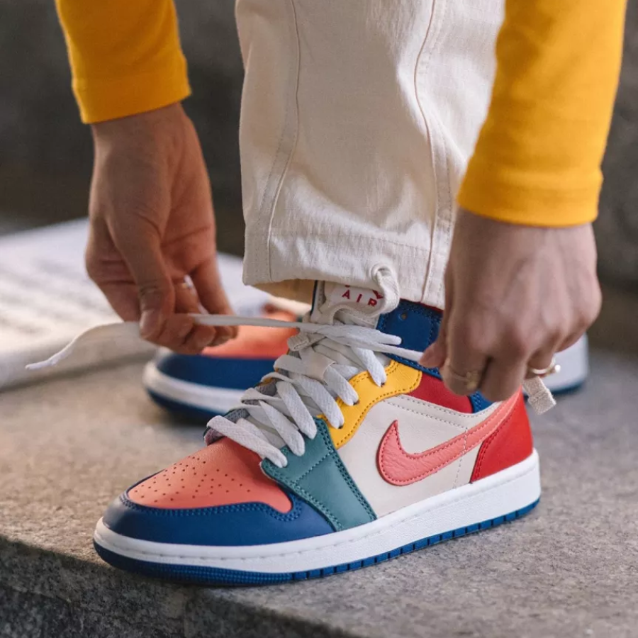 Giày Nike Air Jordan 1 Mid SE 'Multi Color' DN3738-400 - Ảnh 2