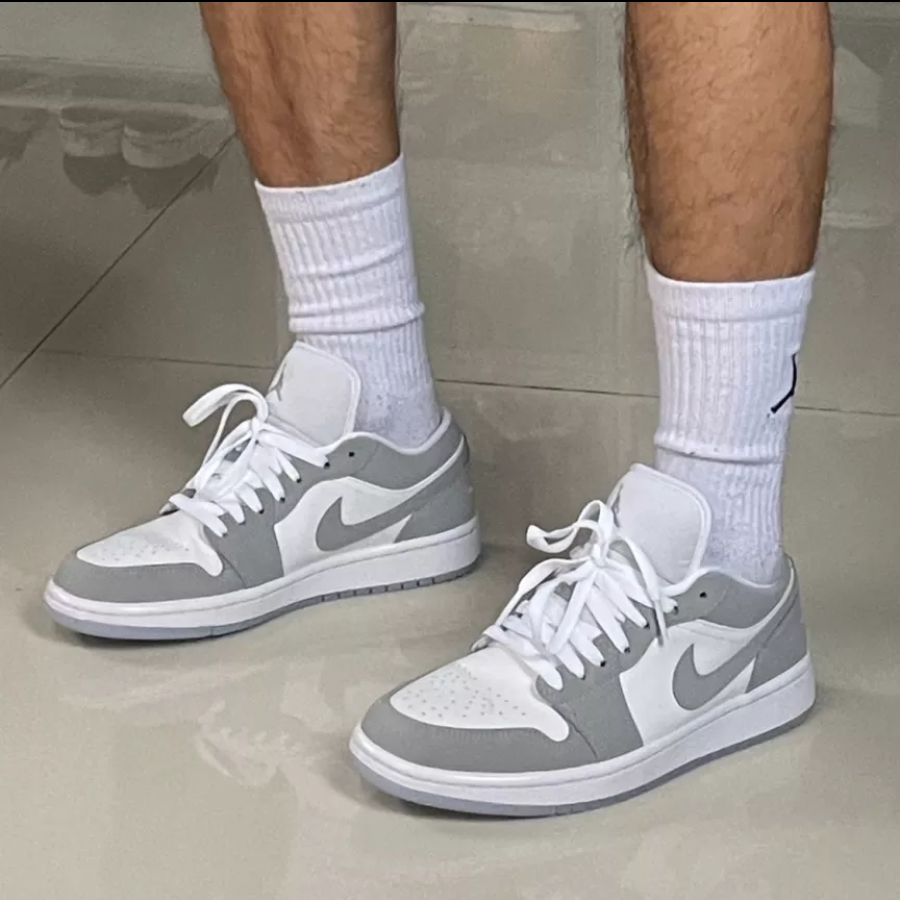 Giày Nike Wmns Air Jordan 1 Low 'White Wolf Grey' DC0774-105 - Ảnh 3