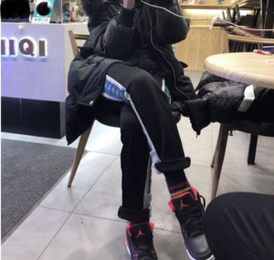 Alternative view of Giày Nike Air Jordan 3 Retro 'Crimson' 398614-005