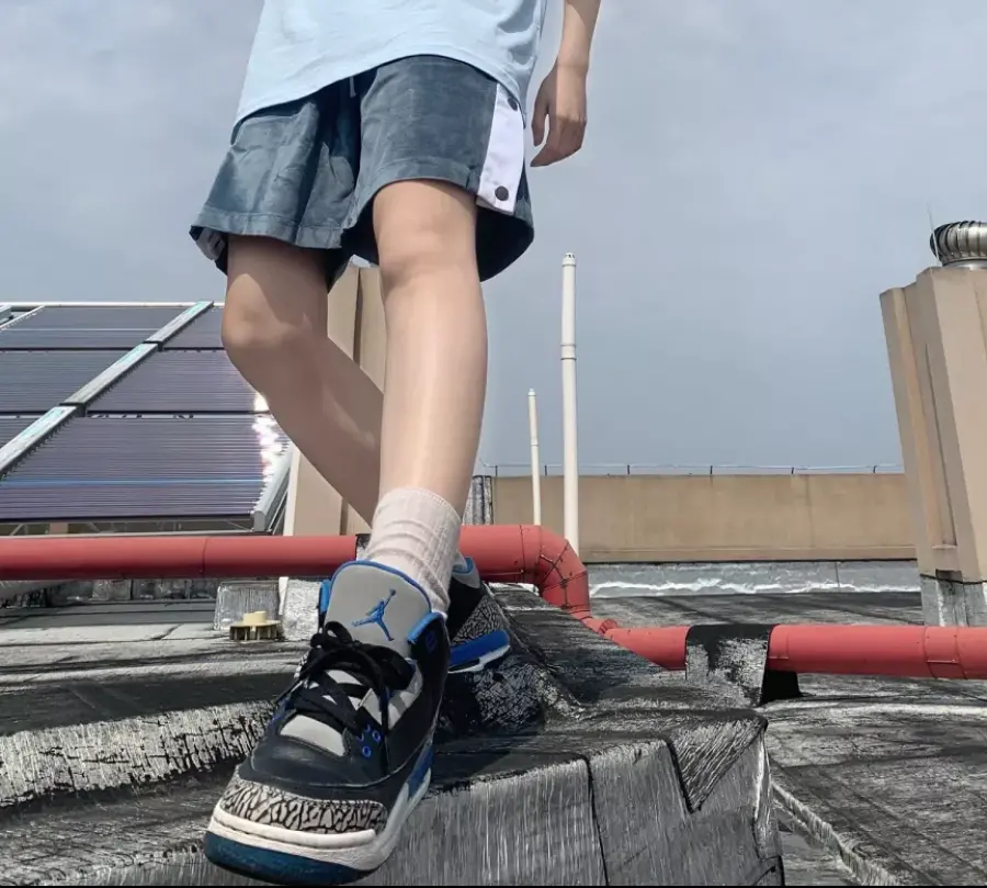 Alternative view of Giày Nike Air Jordan 3 Retro 'Sport Blue' 136064-007