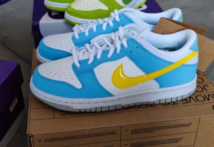Giay Nike Dunk Low 'Homer Simpson' DX3382-400