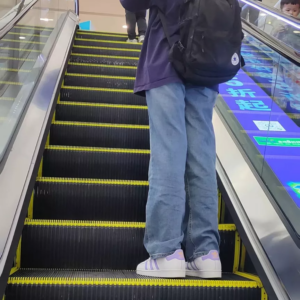 Alternative view of Giày Adidas Superstar 'White Light Purple' GX2537