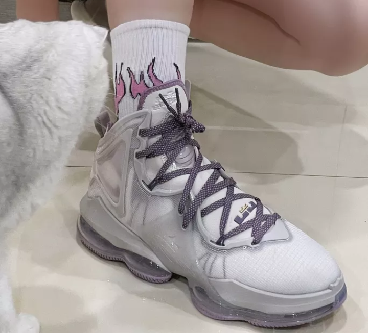 Giay Nike Lebron 19 'Strive For Greatness' DC9340-004