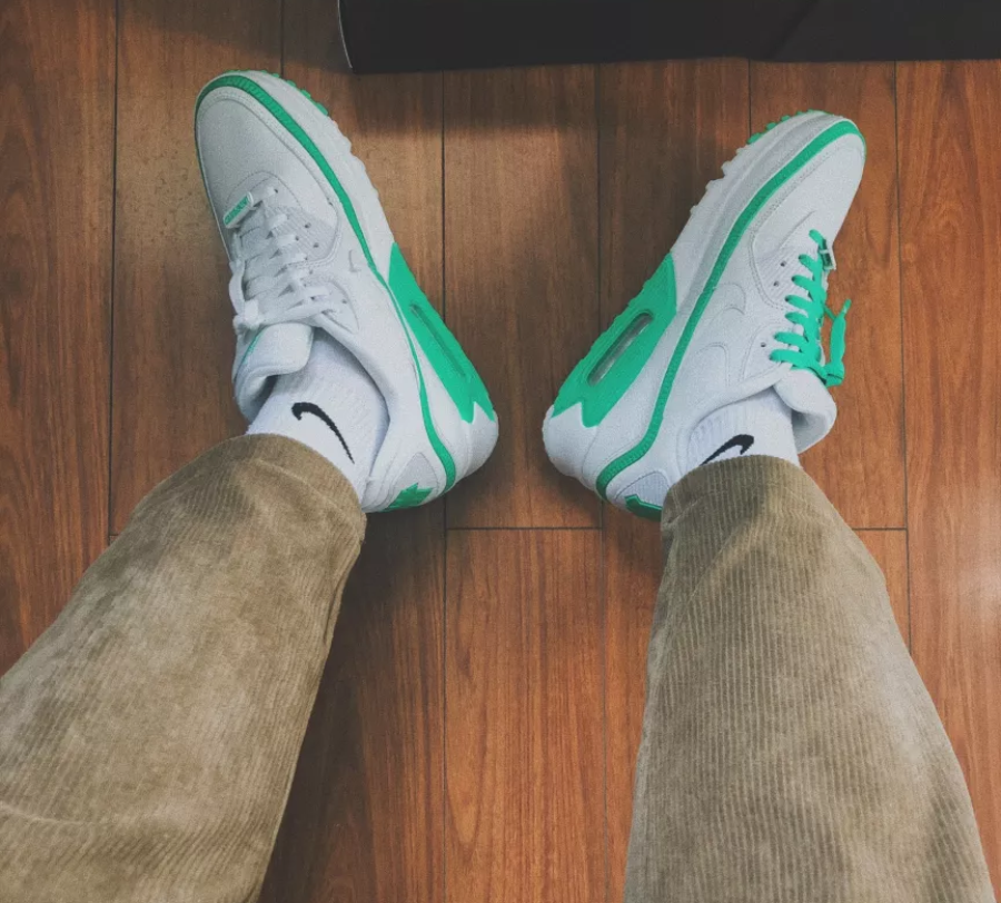 Giày Nike Undefeated x Air Max 90 'White Green Spark' CJ7197-104 - Ảnh 5