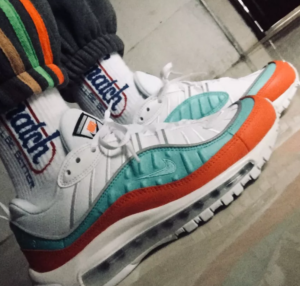 Alternative view of Giày Nike Wmns Air Max 98 SE 'Cosmic Clay' AT6640-801