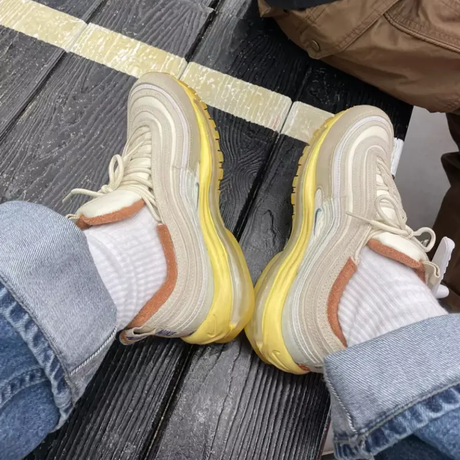 Giay Nike Air Max 97 'Vintage' DV1489-141