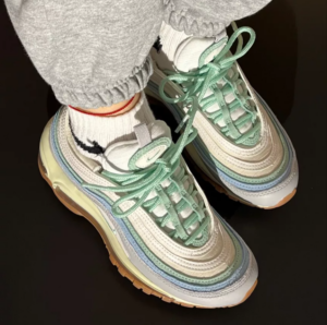 Alternative view of Giày Nike Air Max 97 'Enamel Green Sail Worn Blue' DX5766-131