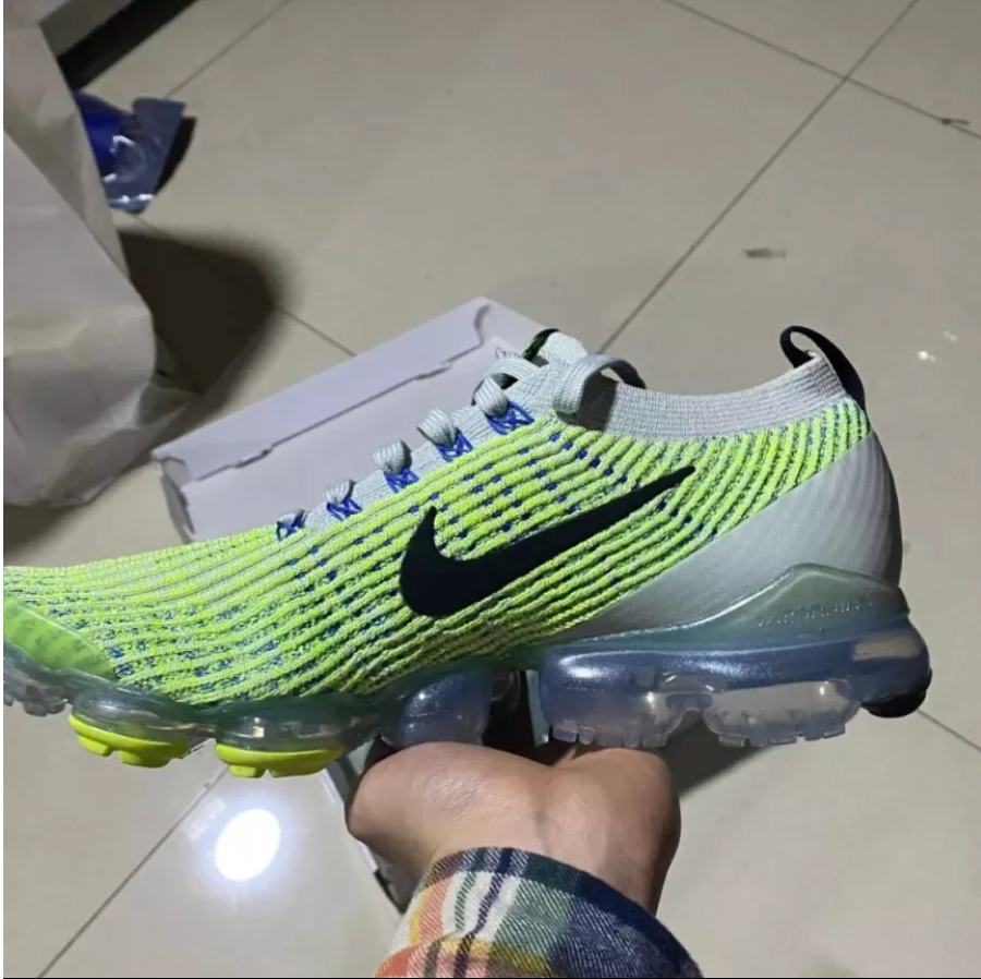 Giày Nike Air VaporMax Flyknit 3 'Barely Volt' AJ6900-005 - Ảnh 3