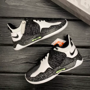 Alternative view of Giày Nike PG 5 'Black Volt' CW3146-003