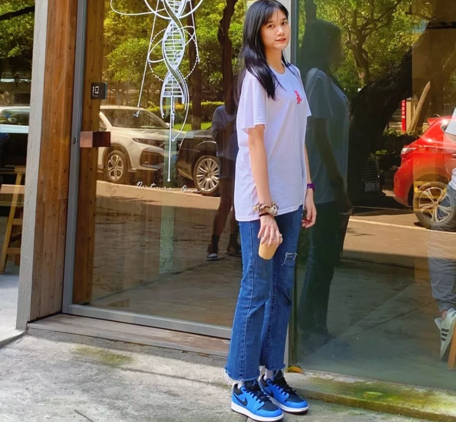 Giày Nike Air Jordan 1 Low 'University Blue Black' 553558-403 - Ảnh 2