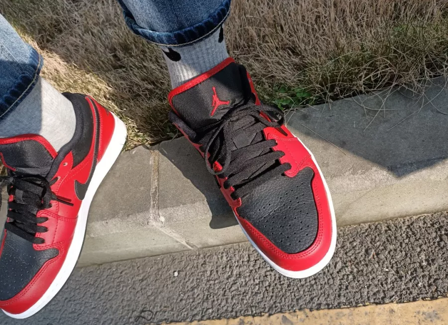 Giày Nike Air Jordan 1 Low 'Reverse Bred' 553558-605 - Ảnh 4