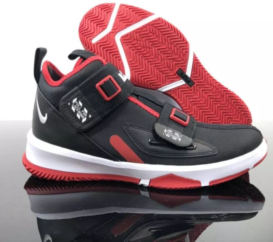Giày Nike LeBron Soldier 13 GS 'Bred' AR7585-003 - Ảnh 3
