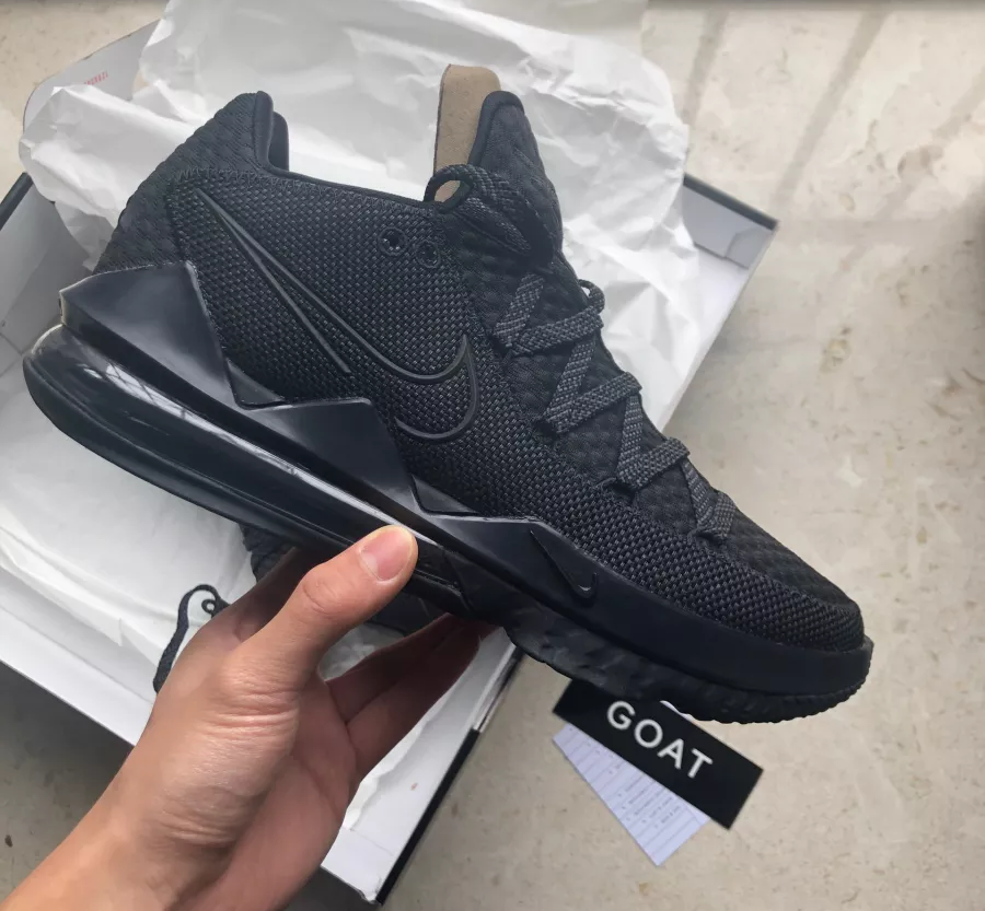 Giày Nike LeBron 17 Low 'Triple Black' CD5007-003 - Ảnh 4
