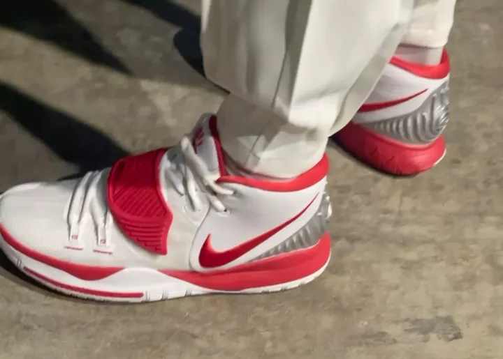 Giày Nike Kyrie 6 'White University Red' CZ4938-100 - Ảnh 6