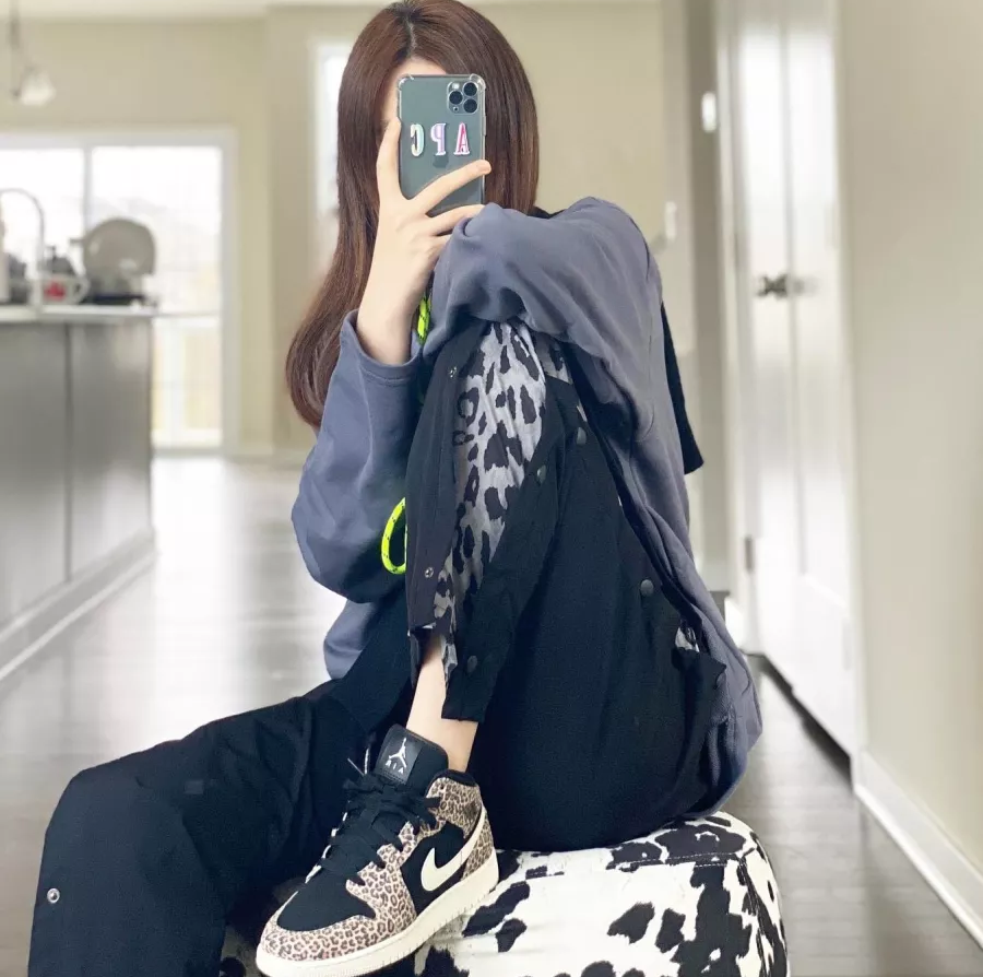 Giày Nike Air Jordan 1 Mid SE GS 'Leopard' BQ6931-021 - Ảnh 11