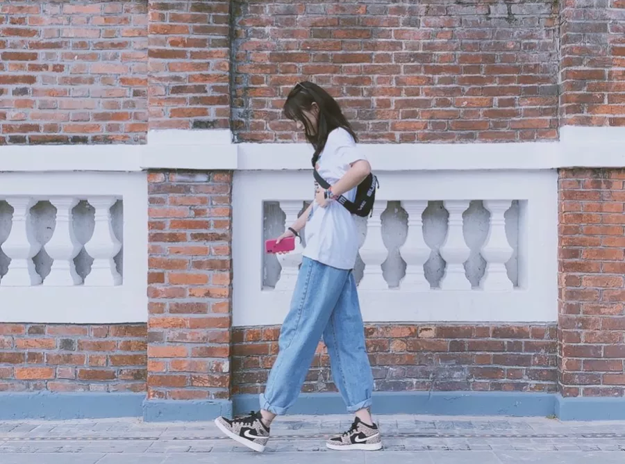 Giày Nike Air Jordan 1 Mid SE GS 'Leopard' BQ6931-021 - Ảnh 8