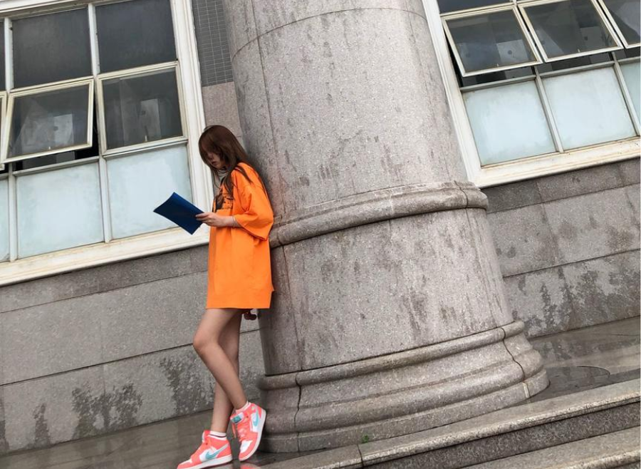 Giày Nike Air Jordan 1 Mid GG 'Crimson Pulse' 555112-814 - Ảnh 7