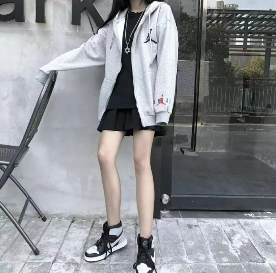 Giày Nike Air Jordan 1 Mid 'White Silver' 554724-121 - Ảnh 3