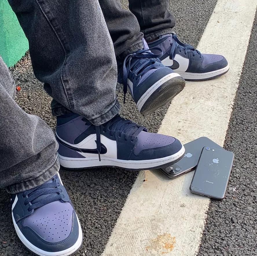 Giày Nike Air Jordan 1 Mid 'Sanded Purple' 554724-445 - Ảnh 6