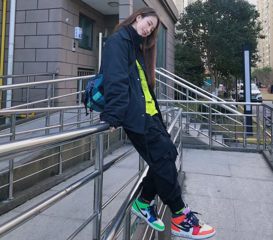 Giày Nike Melody Ehsani x Wmns Air Jordan 1 Mid 'Fearless' CQ7629-100 - Ảnh 6