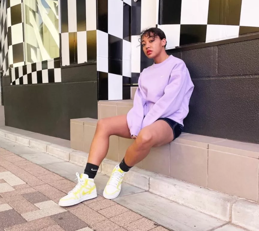 Giày Nike Wmns Air Jordan 1 Mid LX 'Off White Opti Yellow' DA5552-107 - Ảnh 4