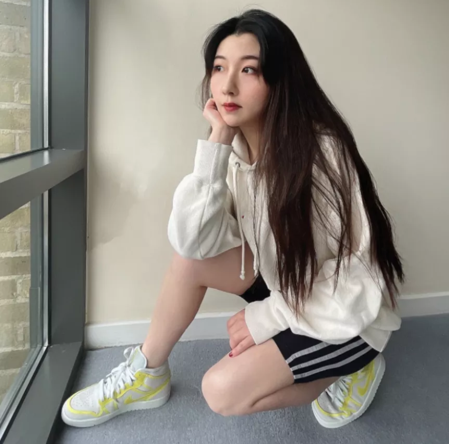 Giày Nike Wmns Air Jordan 1 Mid LX 'Off White Opti Yellow' DA5552-107 - Ảnh 3