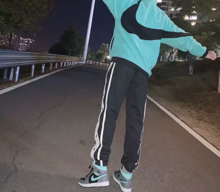 Giày Nike Air Jordan 1 Mid 'Aqua' 554724-063 - Ảnh 3