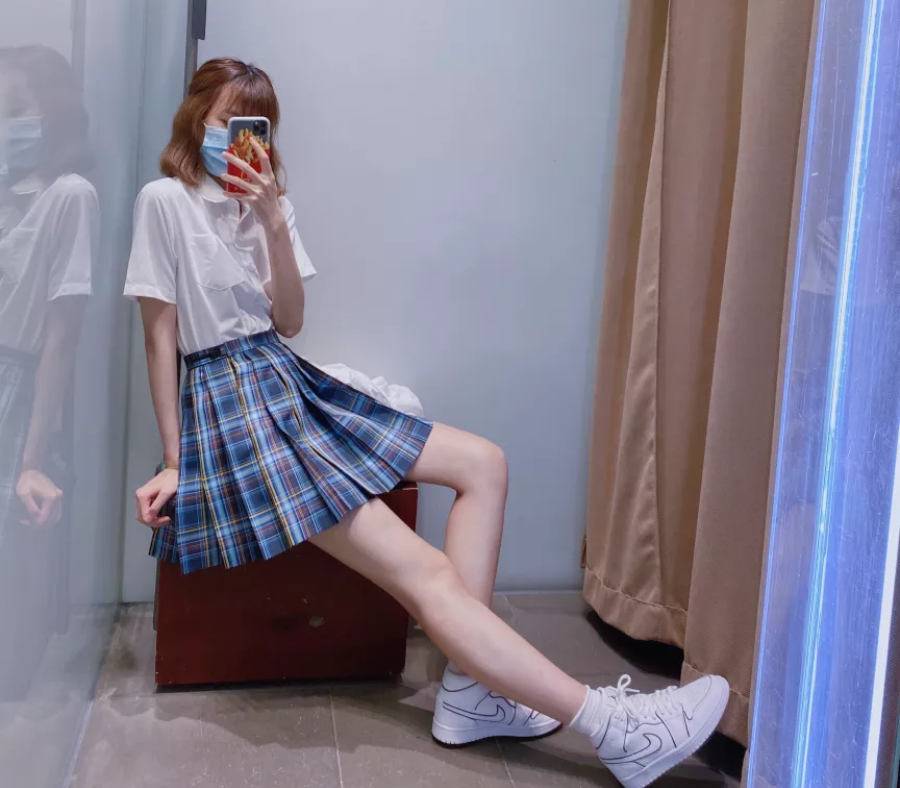 Giày Nike Air Jordan 1 Mid 'Iridescent Reflective White' CK6587-100 - Ảnh 3