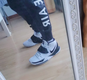 Alternative view of Giày Nike Kyrie 6 Team 'White Black' CK5869-101