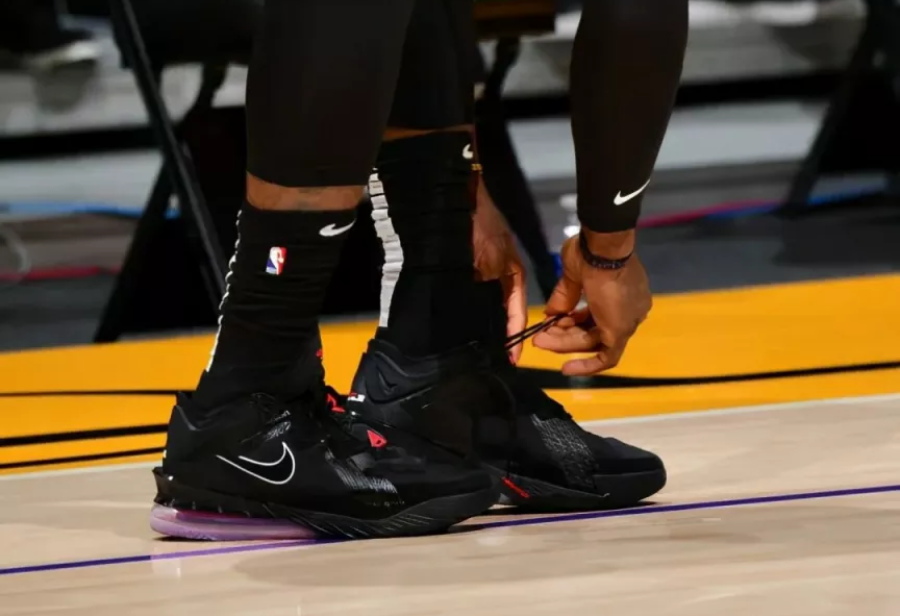 Giày Nike LeBron 18 Low EP 'Bred' CV7564-001 - Ảnh 9