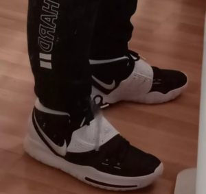 Alternative view of Giày Nike Kyrie 6 Team 'Black White' CK5869-002