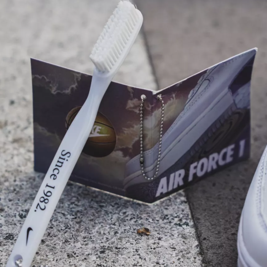 Giay Nike Air Force 1 Low Color of The Month 'Metallic Silver' DZ6755-100