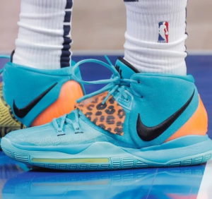 Alternative view of Giày Nike Kyrie 6 EP 'Animal Print Oracle Aqua' BQ4631-300