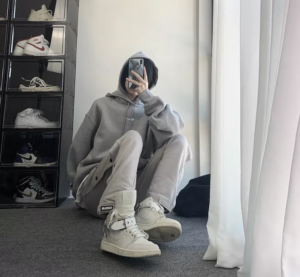 Alternative view of Giày Nike Comme des Garçons x Air Jordan 1 Retro Strap High 'White' CN5738-100