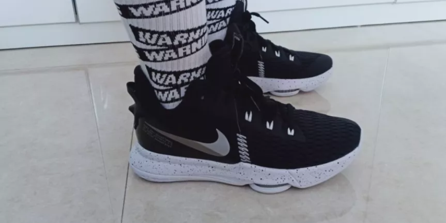 Giày Nike LeBron Witness 5 EP 'Black Metallic Silver' CQ9381-002 - Ảnh 8