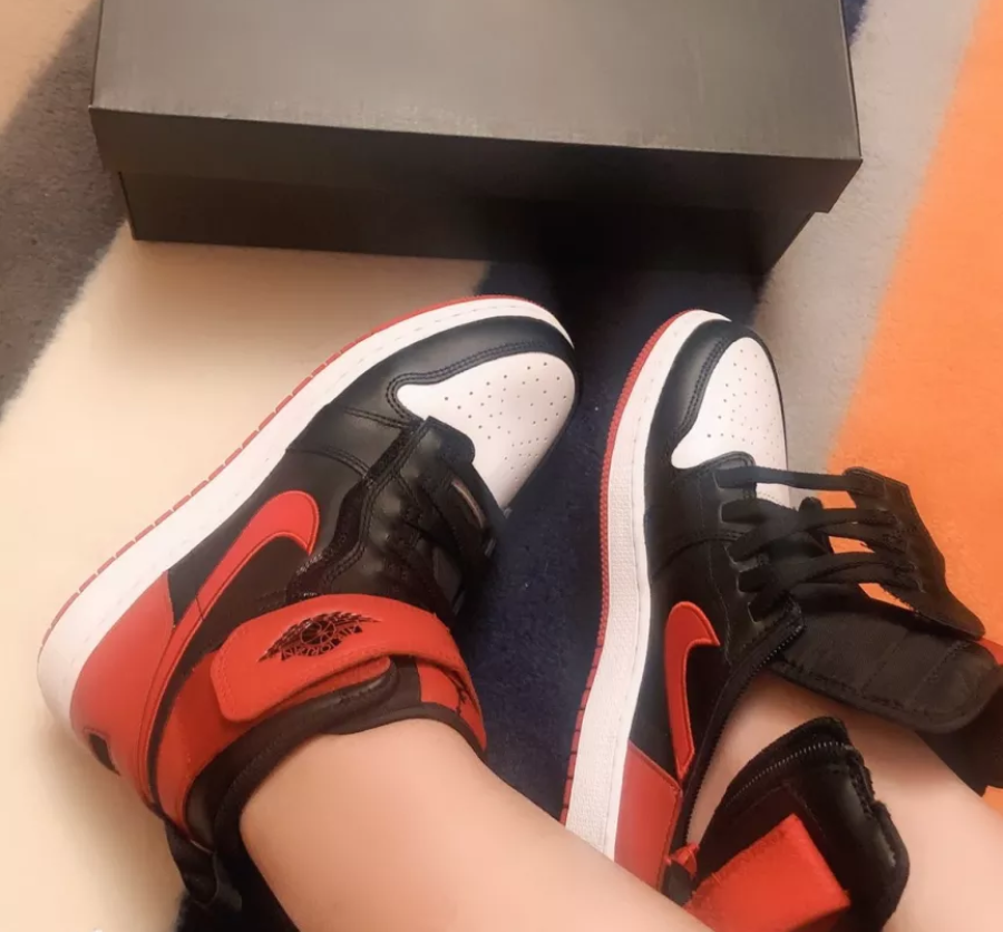 Giày Nike Air Jordan 1 High FlyEase GS 'Black Gym Red' CT4897-001 - Ảnh 4