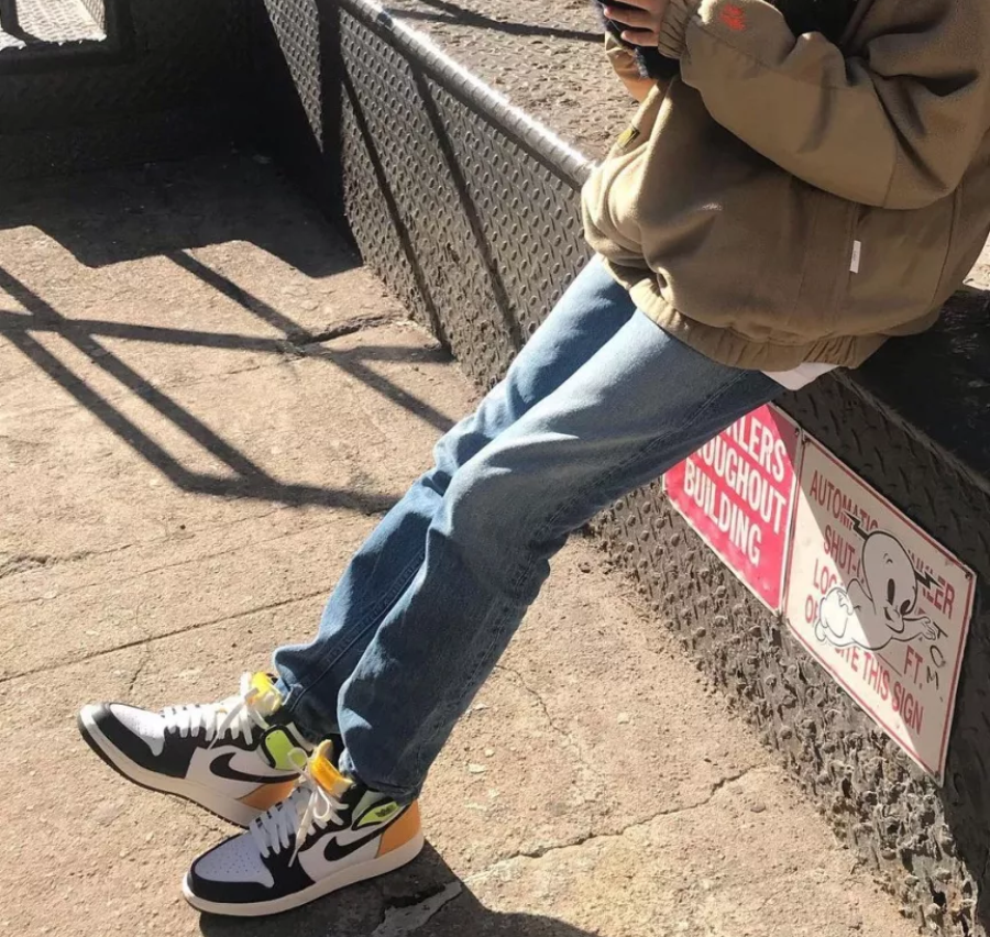 Giày Nike Air Jordan 1 Retro High OG GS 'Volt Gold' 575441-118 - Ảnh 8