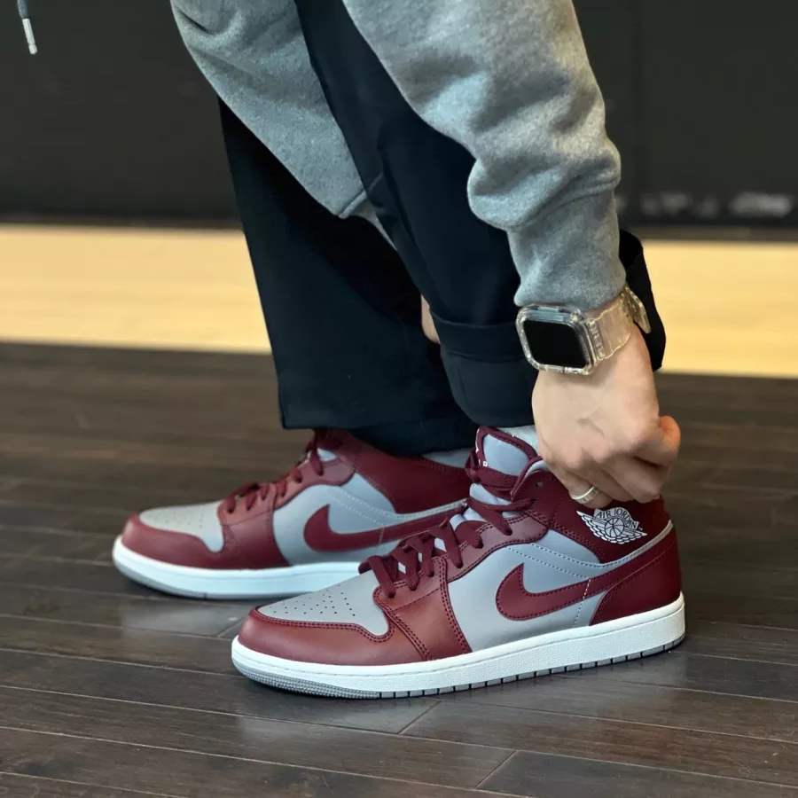 Giày Nike Air Jordan 1 Mid 'Team Red' DQ8426-615 - Ảnh 2