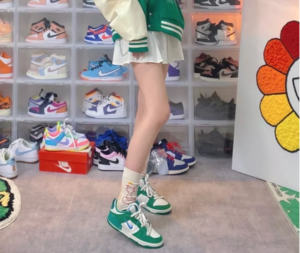 Alternative view of Giày Nike Wmns Dunk Low Disrupt 2 'Malachite' DH4402-001