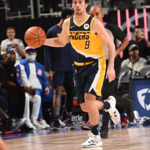 Alternative view of Giày Nike Kyrie 7 EP 'White Metallic Gold' CQ9327-101