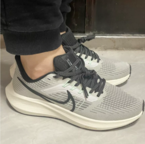 Giay Nike Air Zoom Pegasus 39 'Phantom Grey Black' DH4071-004