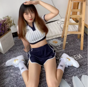 Alternative view of Giày Nike Wmns Dunk Low Disrupt 'White Metallic Gold' DD9676-100