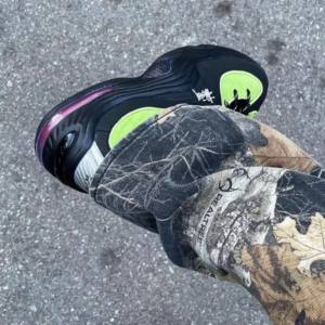 Giay Nike Air Penny 2 Stussy Vivid 'Green Black' DX6933-300