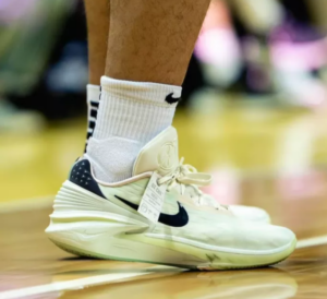 Giay Nike Air Zoom GT Cut 2 'Better You' DJ6015-101