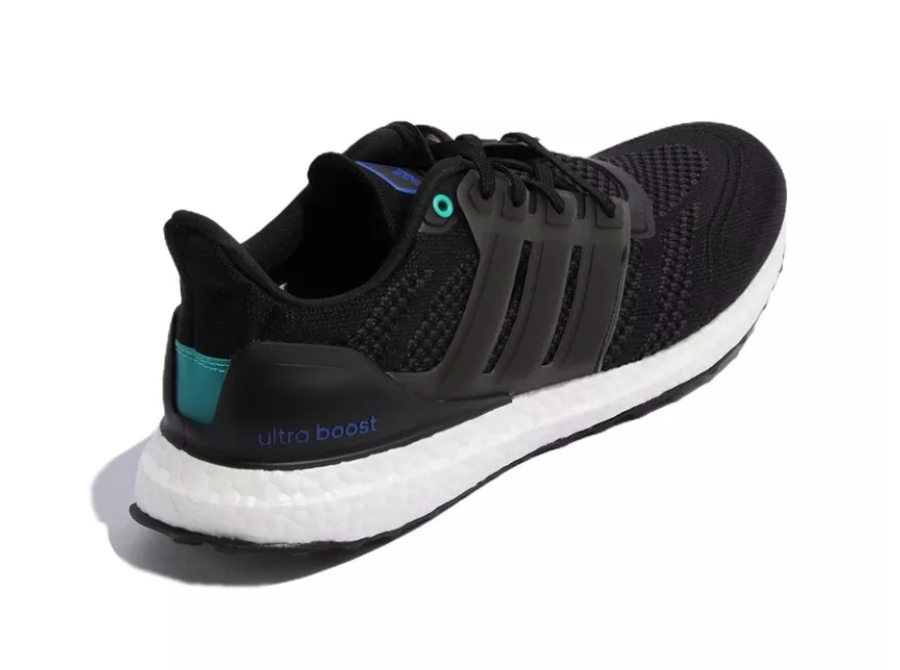 Giay Adidas Ultra Boost DNA Cozy 'Black' GY9824