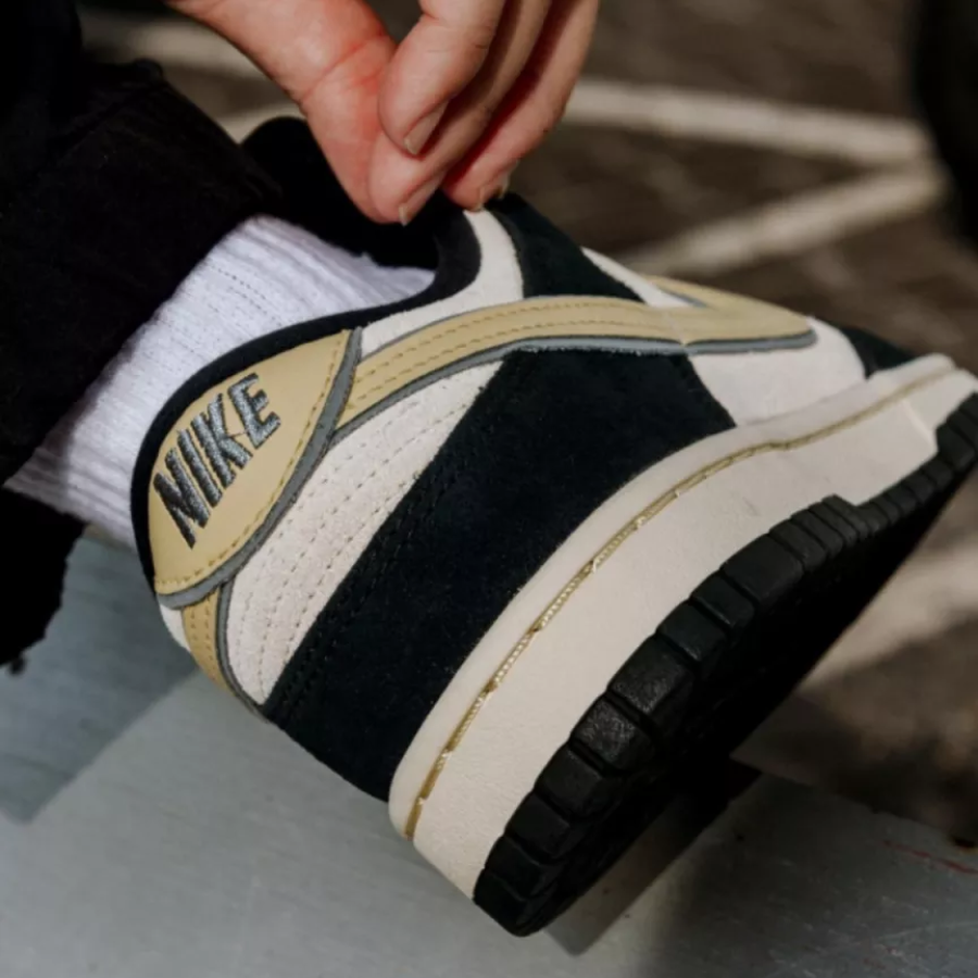 Giày Nike Dunk Low LX 'Black Team Gold' DV3054-001 - Ảnh 7