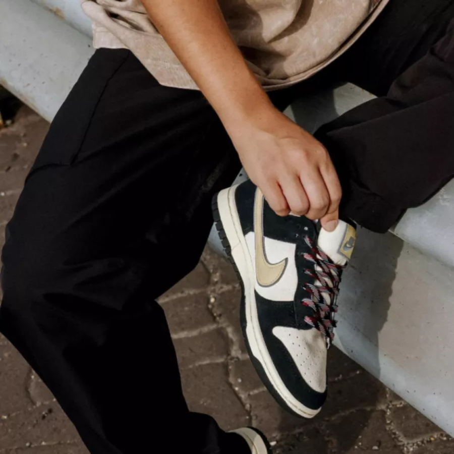 Giày Nike Dunk Low LX 'Black Team Gold' DV3054-001 - Ảnh 4