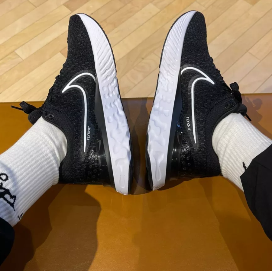 Giay Nike React Infinity Run Flyknit 3 'Black White' DH5392-001